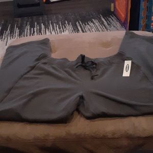 Old navy flees pants.